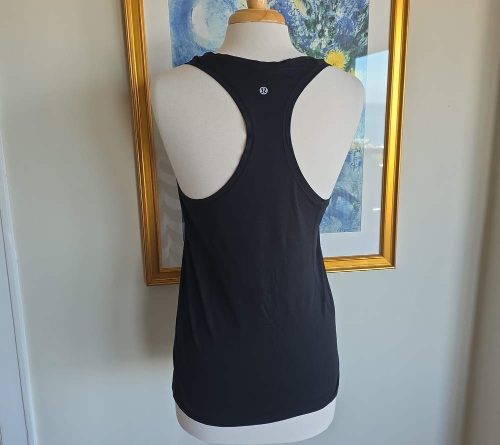 2 lululemon athletica Black Gray Swiftly Tanks - Picture 6 of 12
